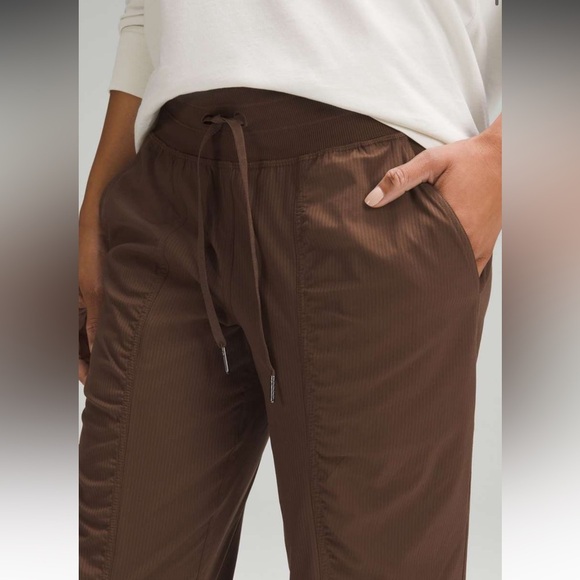 Lululemon Dance Studio Mid-Rise Joggers- 
Full Length in Java size 14 - Picture 2 of 5